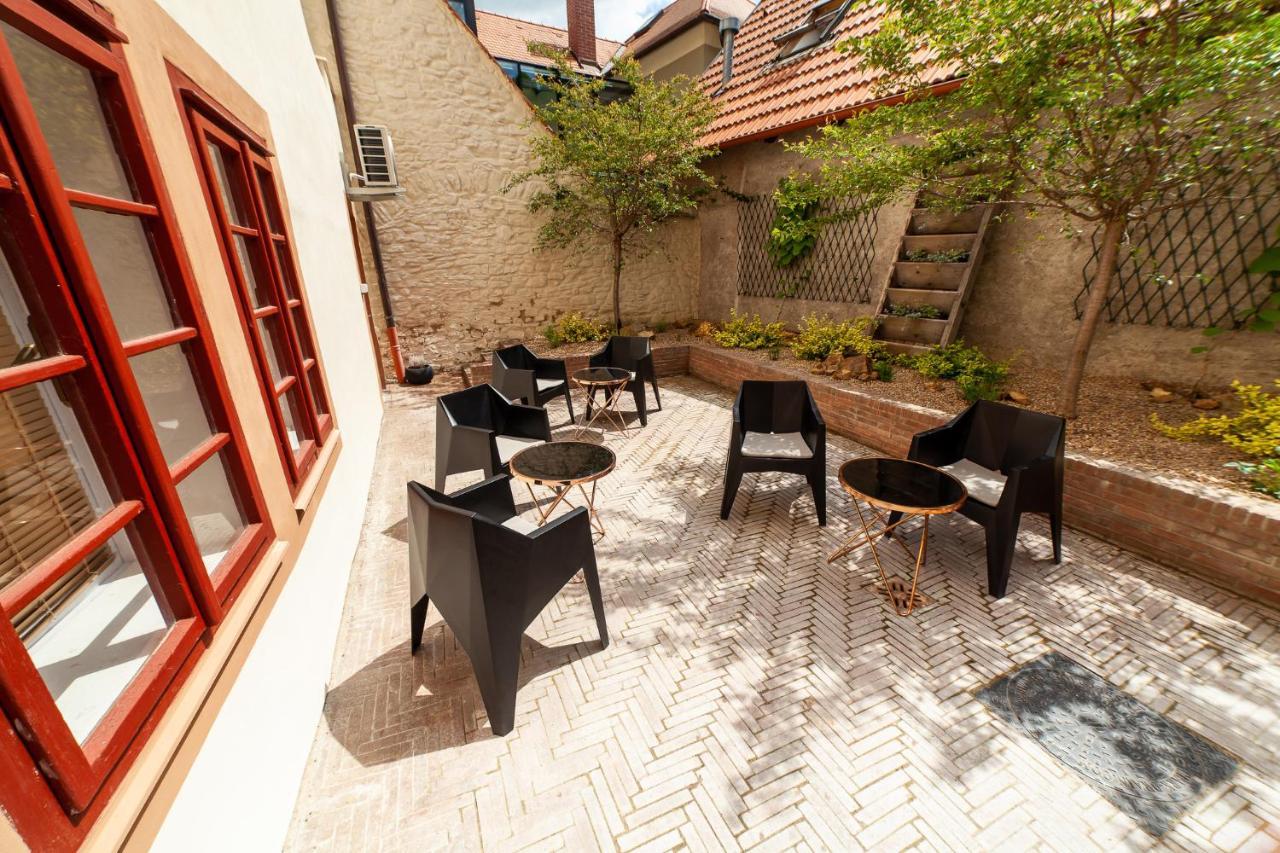 Apartmany Dacicky 1 กุตนาฮอรา ภายนอก รูปภาพ
